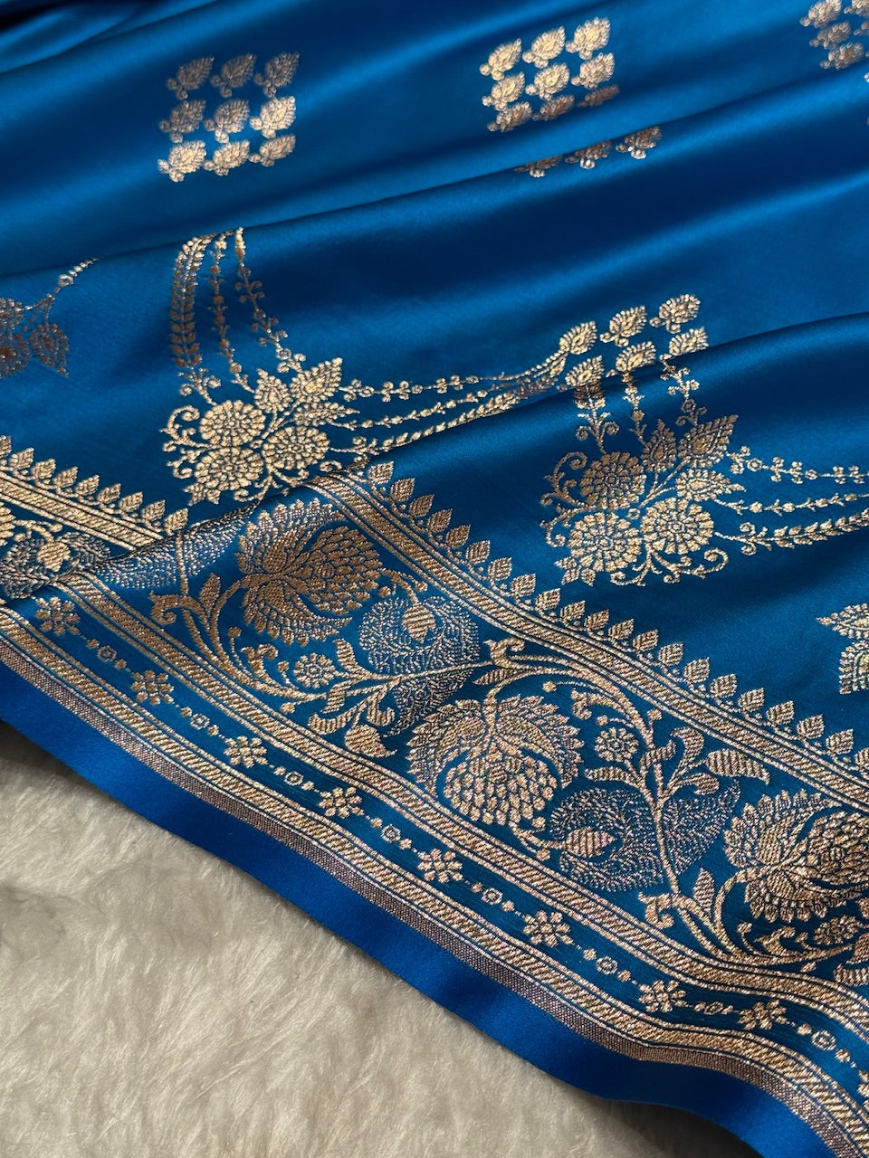 Firozy Floral Boota Satin Katan Silk saree