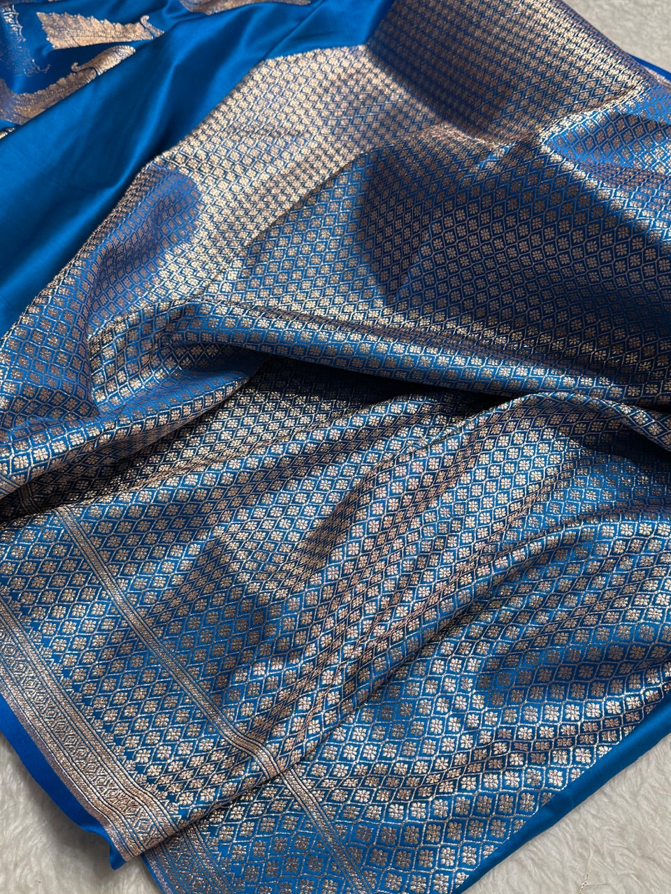 Firozy Floral Boota Satin Katan Silk saree SK34