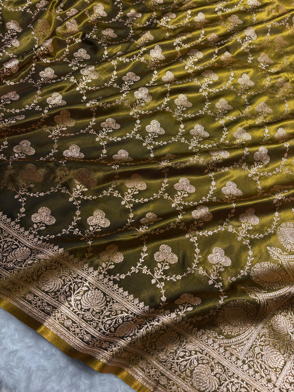 Banarasi Satin Silk Saree Jaal in Mehendi Green Shades SS23