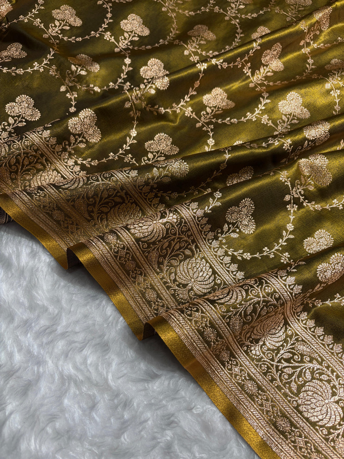 Banarasi Satin Silk Saree Jaal in Mehendi Green Shades SS23
