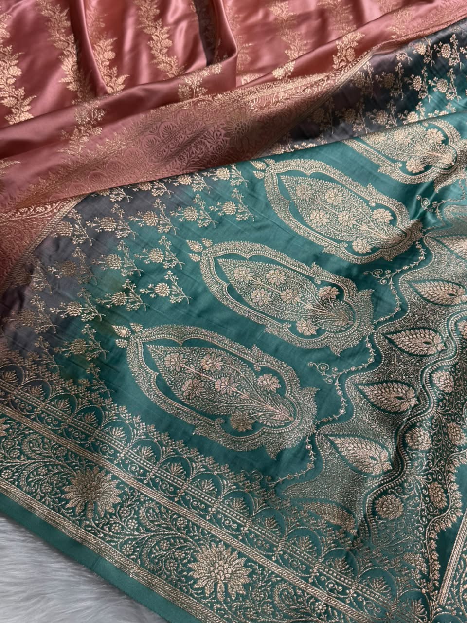 Peach \ Teal Green Contrast Satin Katan Saree Floral Cross Pattern SK155