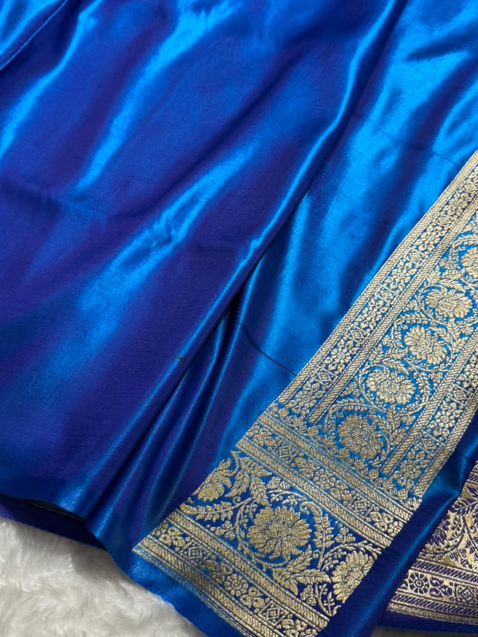 Cross Blue  Shades Boota Pattern Banarasi Satin Silk Saree SS45