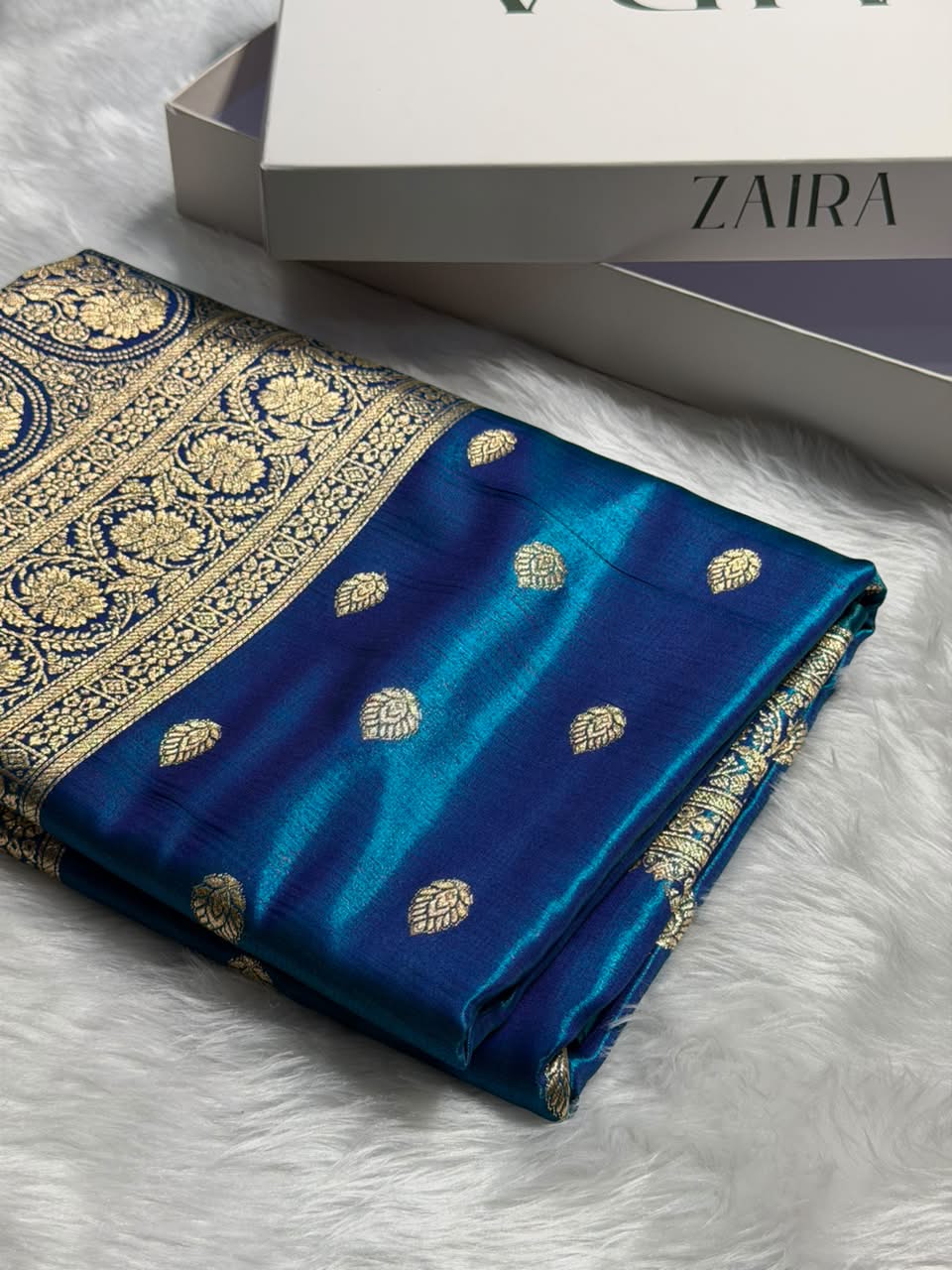 Peacock Shades Boota Pattern Banarasi Satin Silk Saree SS45