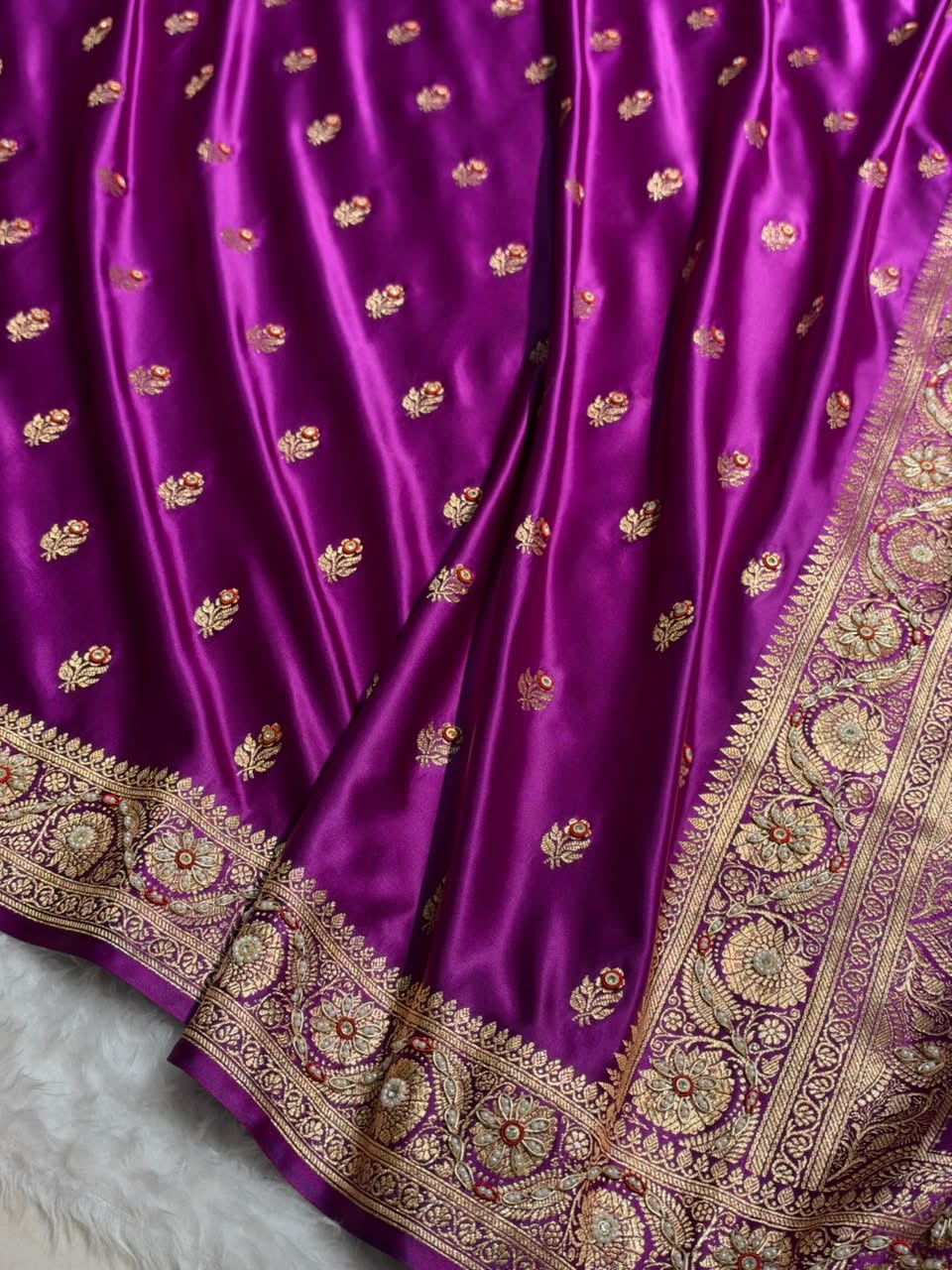 Banarasi Bridal Wine Floral Boota Pattern Work Satin Katan Silk Saree BSK71