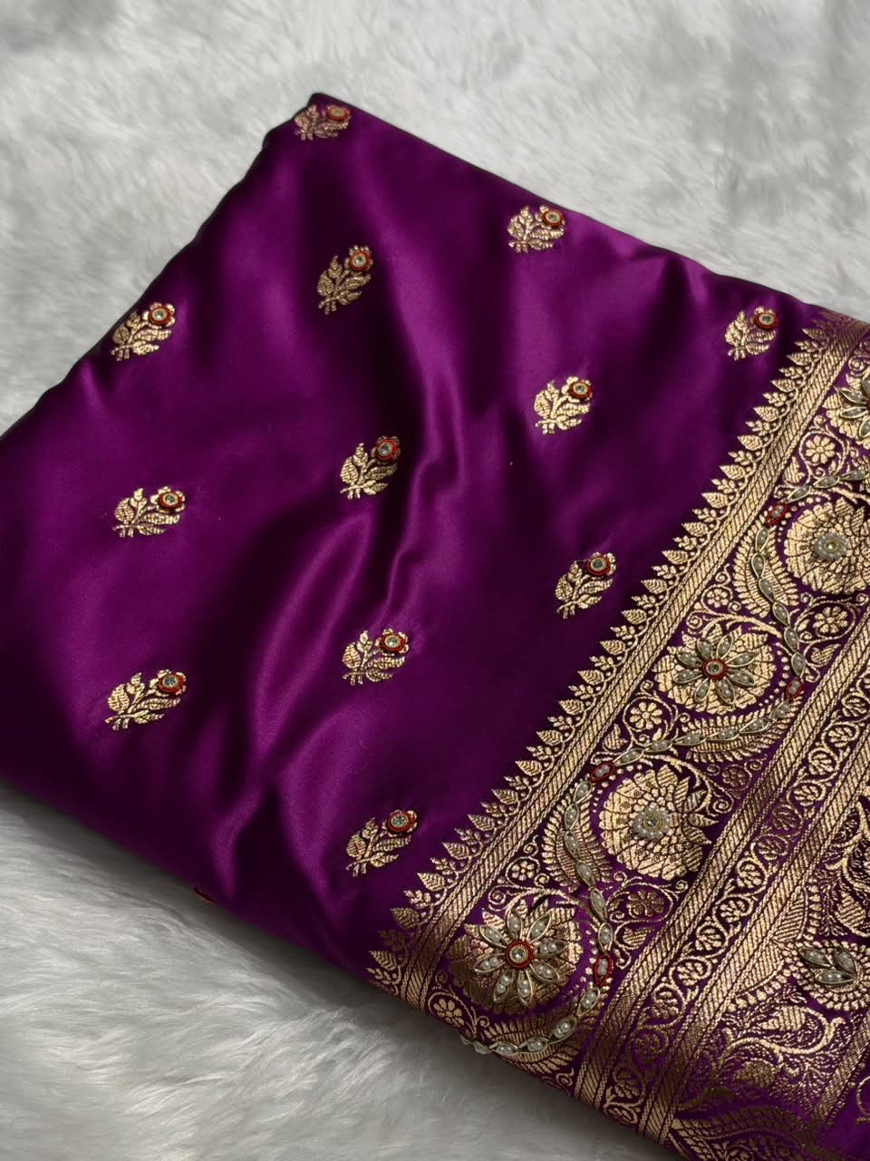 Banarasi Bridal Wine Floral Boota Pattern Work Satin Katan Silk Saree BSK71