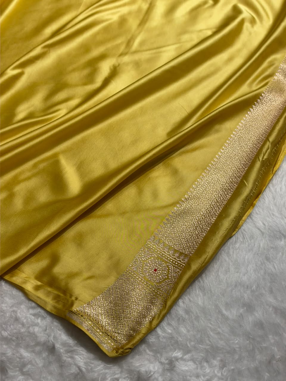 Lemon Yellow Shades With Floral Boota MCS108