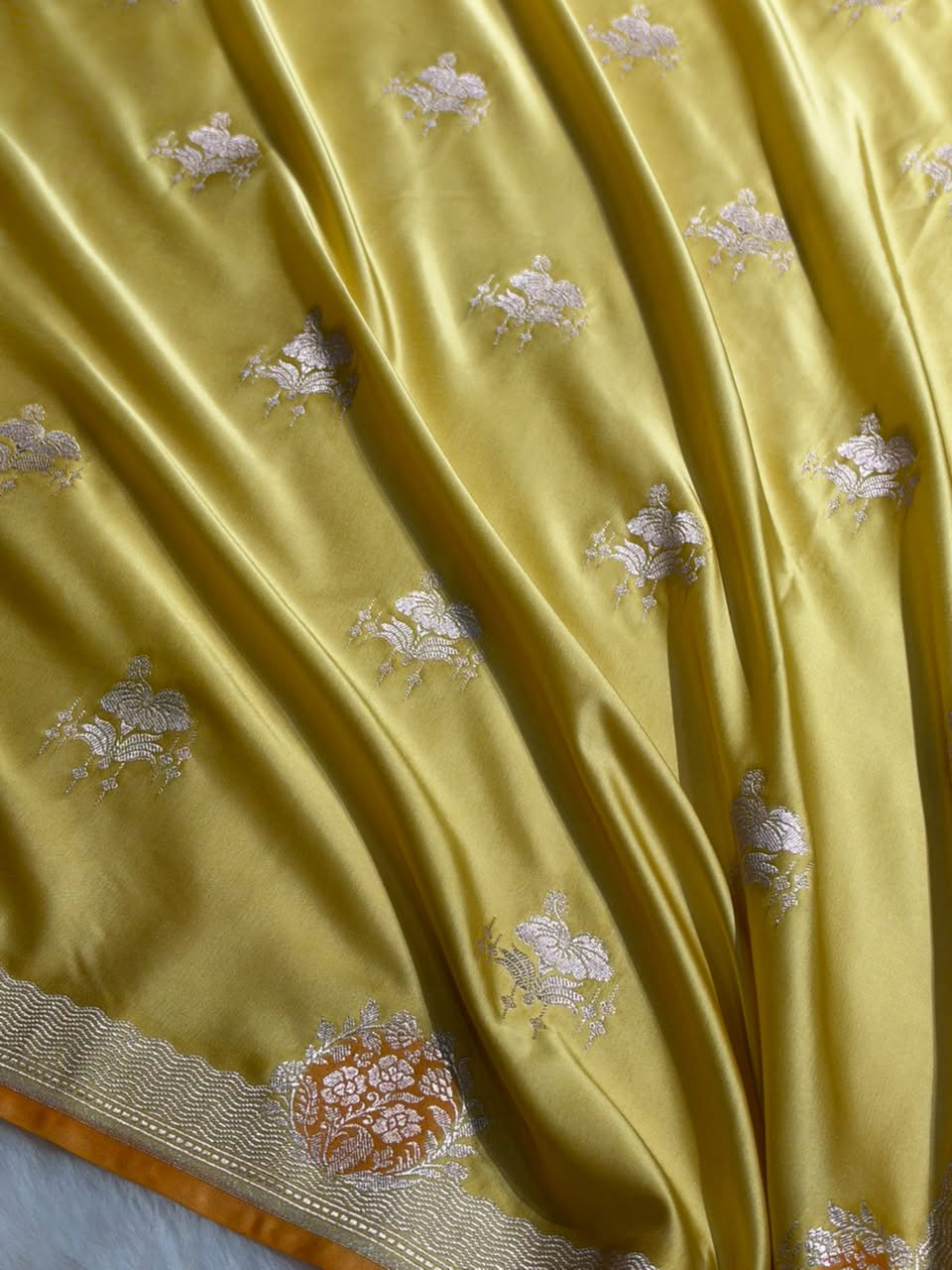 Banarasi Mustard Yellow Shades Floral Mashru Minakari Work Silk Saree MCS87