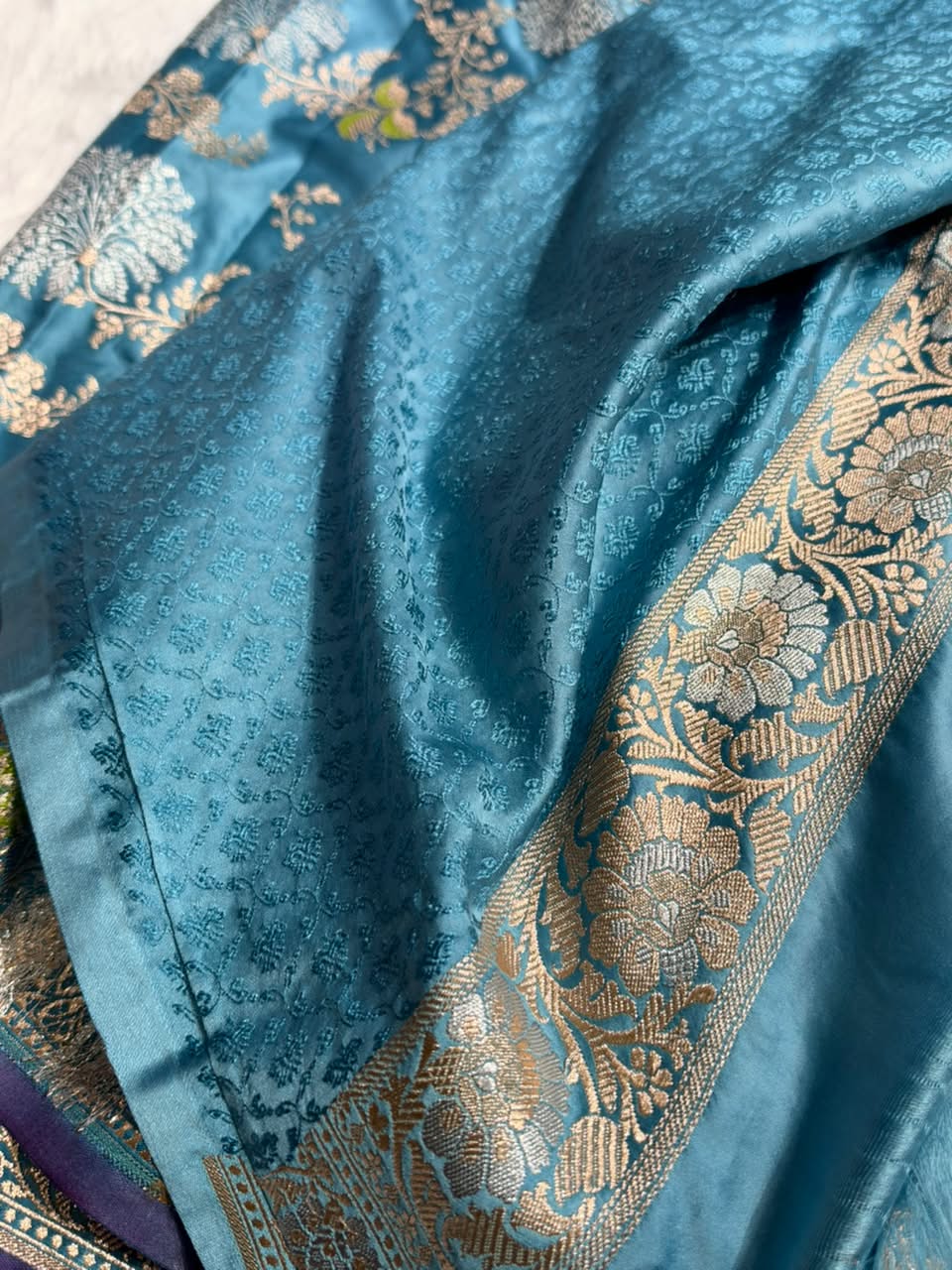 Banarasi Floral Minakari Jaal Pattern in Dusty German Blue Shades Floral Mashru Silk Saree MCS100