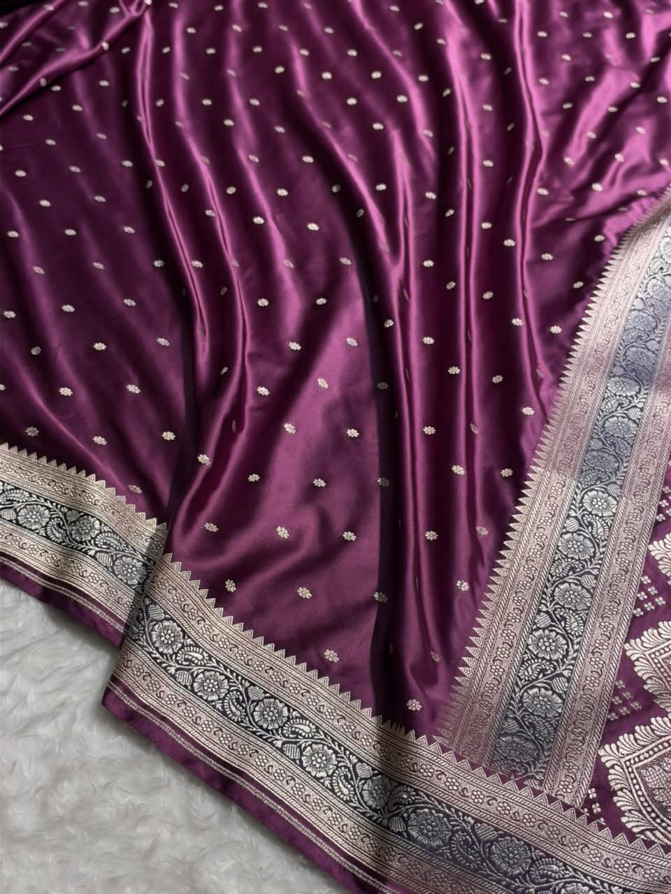 Banarasi Wine Shade Booti Mashru Silk Saree MCS26