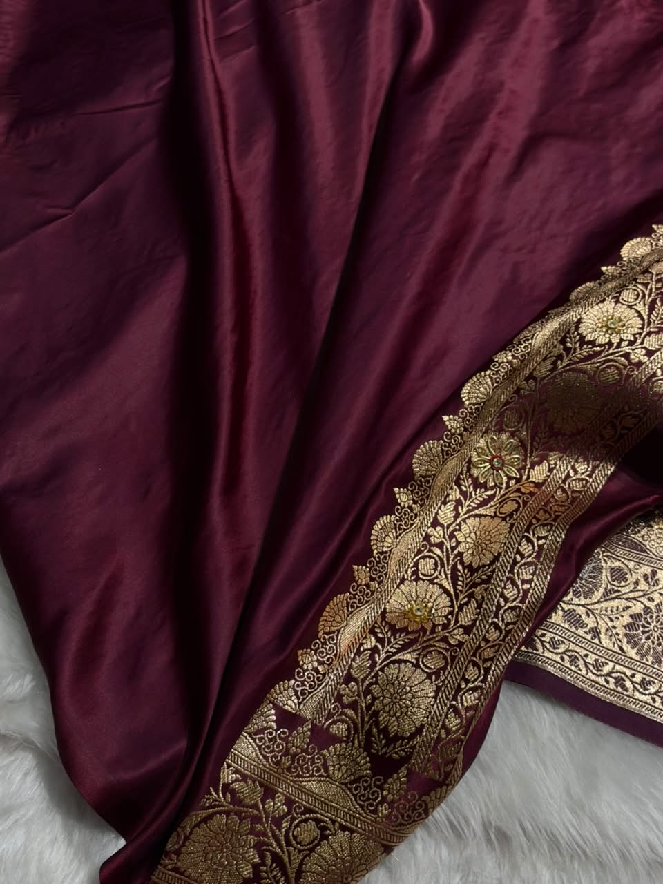 Deep Wine Floral Jaal Pattern Satin Katan Silk Saree BSK43