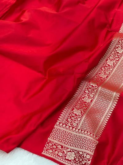 Red Shades in Rose Motif Pattern Mashru Silk Saree MSM-142