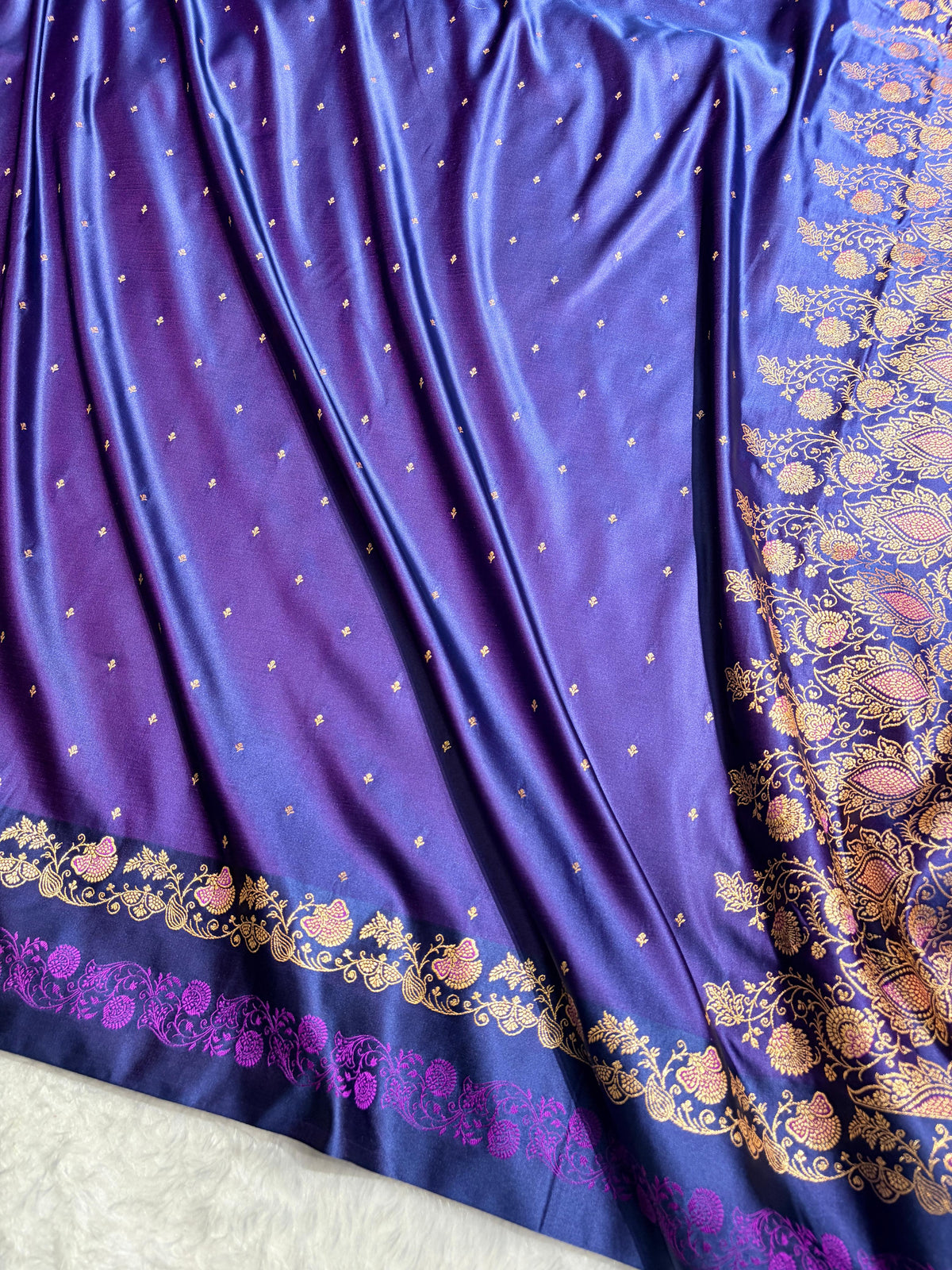 Banarasi Cross Royal Blue Satin Katan with Tanchoi Pattern SK163