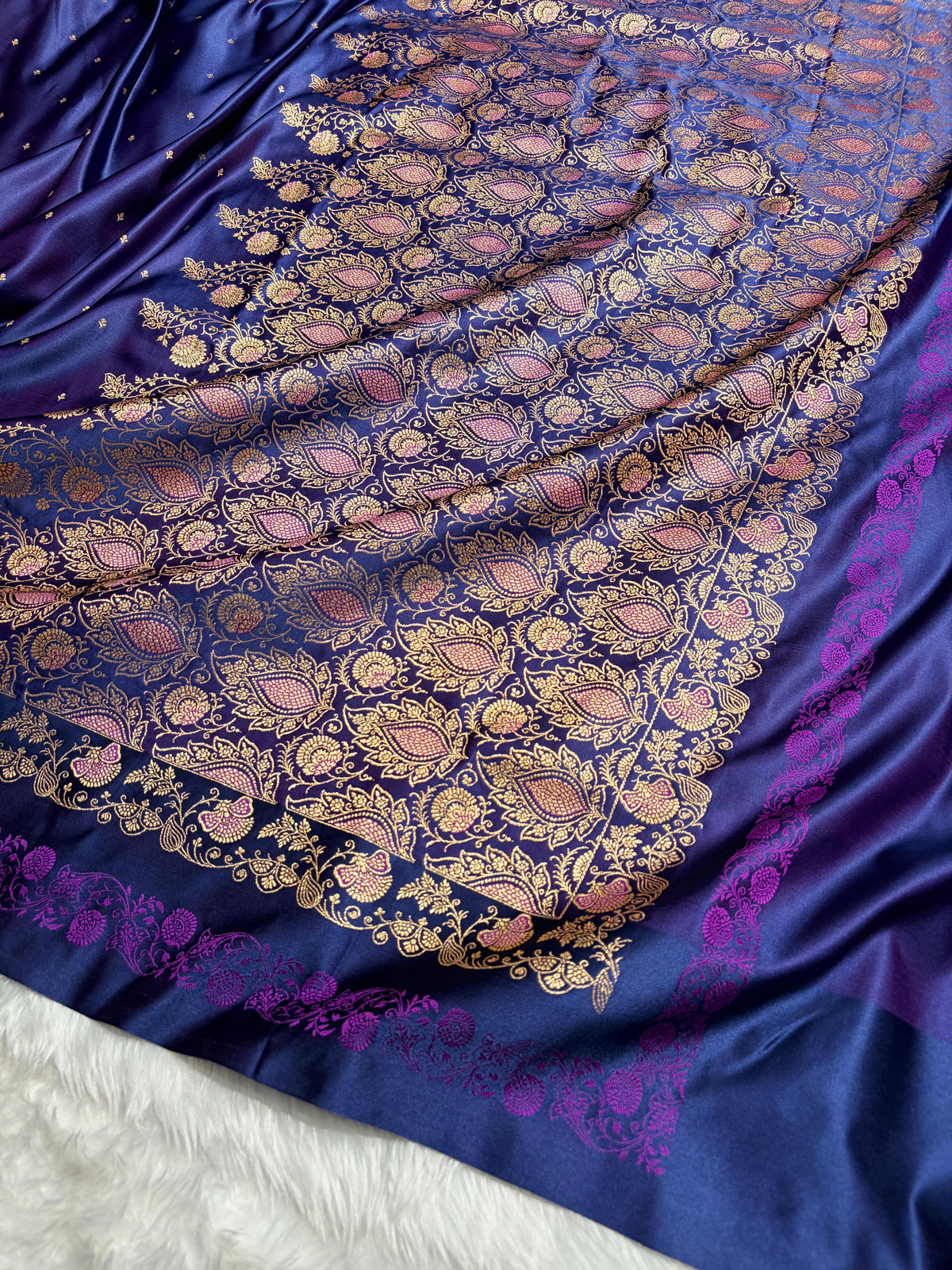Banarasi Cross Royal Blue Satin Katan with Tanchoi Pattern SK163