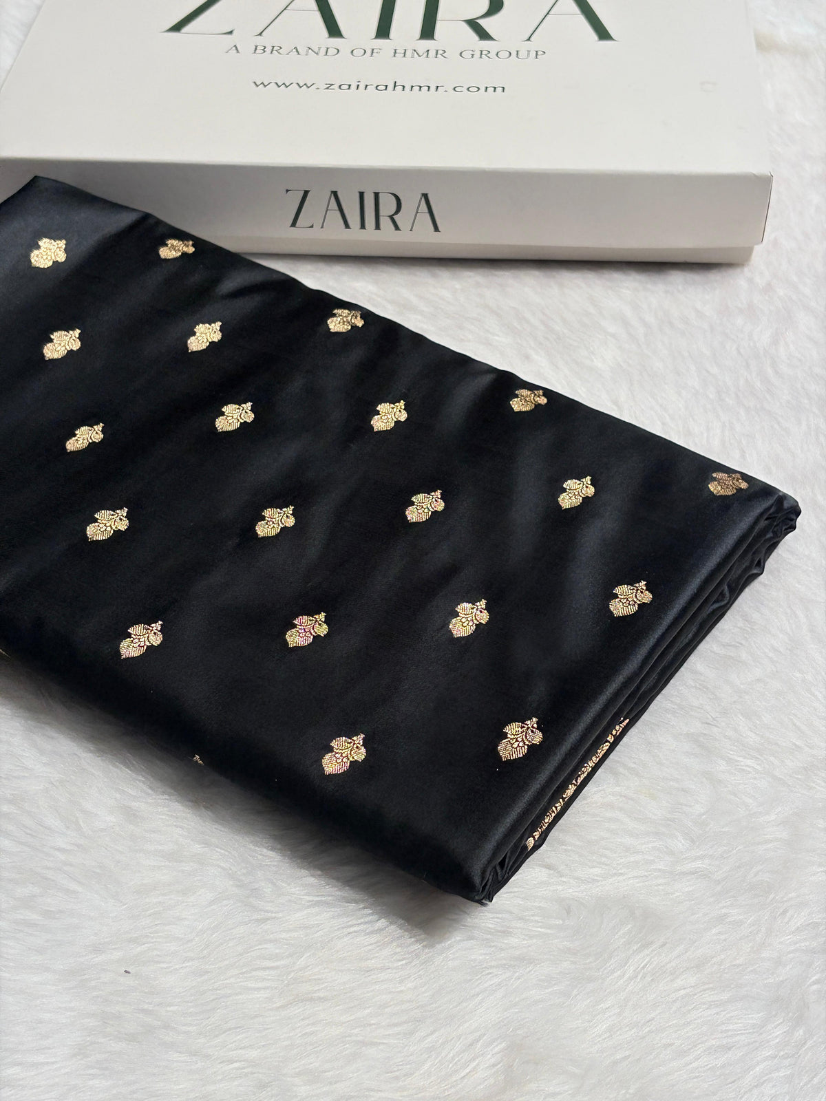 Banarasi Satin Katan Saree Floral Booti Pattern in Black Shades SK148