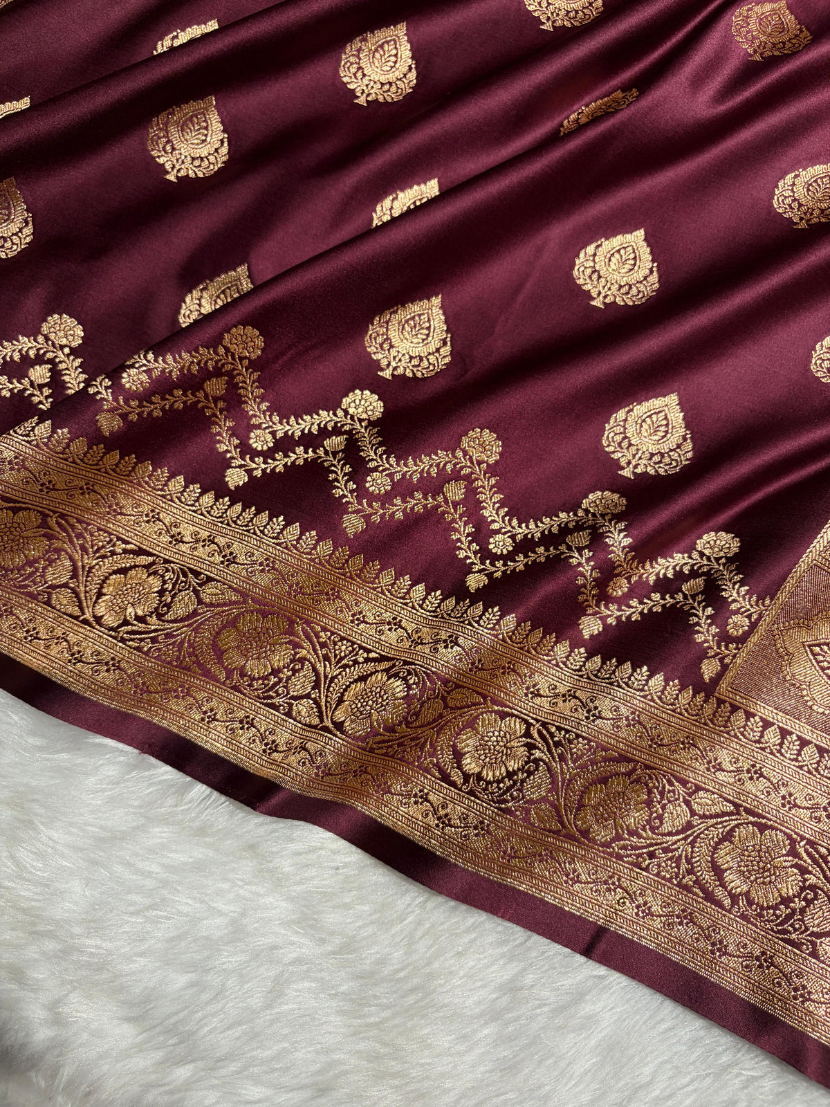 Banarasi Satin Katan Saree Floral Boota Pattern in Garnet  Shades SK145