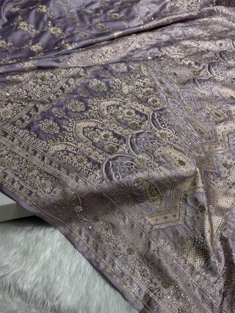 Dusty Lavender Jaal Pattern With Swarovski & Ari Stone Work Mashru Silk Saree BMCS109