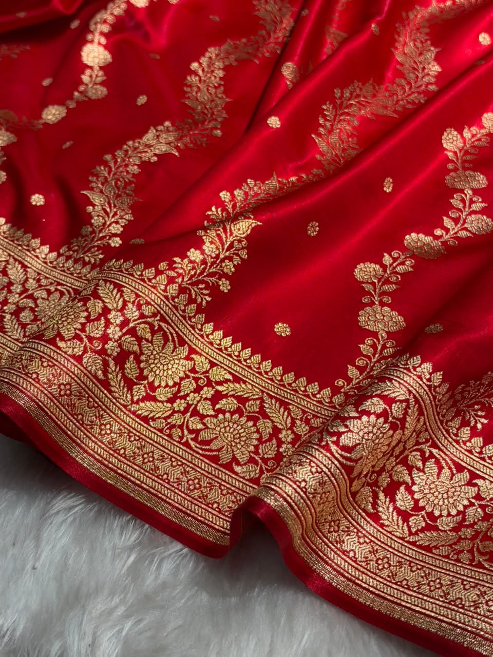 Banarasi Light Weight Satin Silk Red Shades SS66