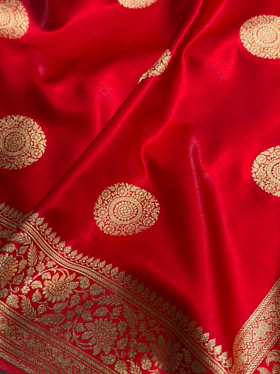 Banarasi Light Weight Satin Silk Red Shades SS67