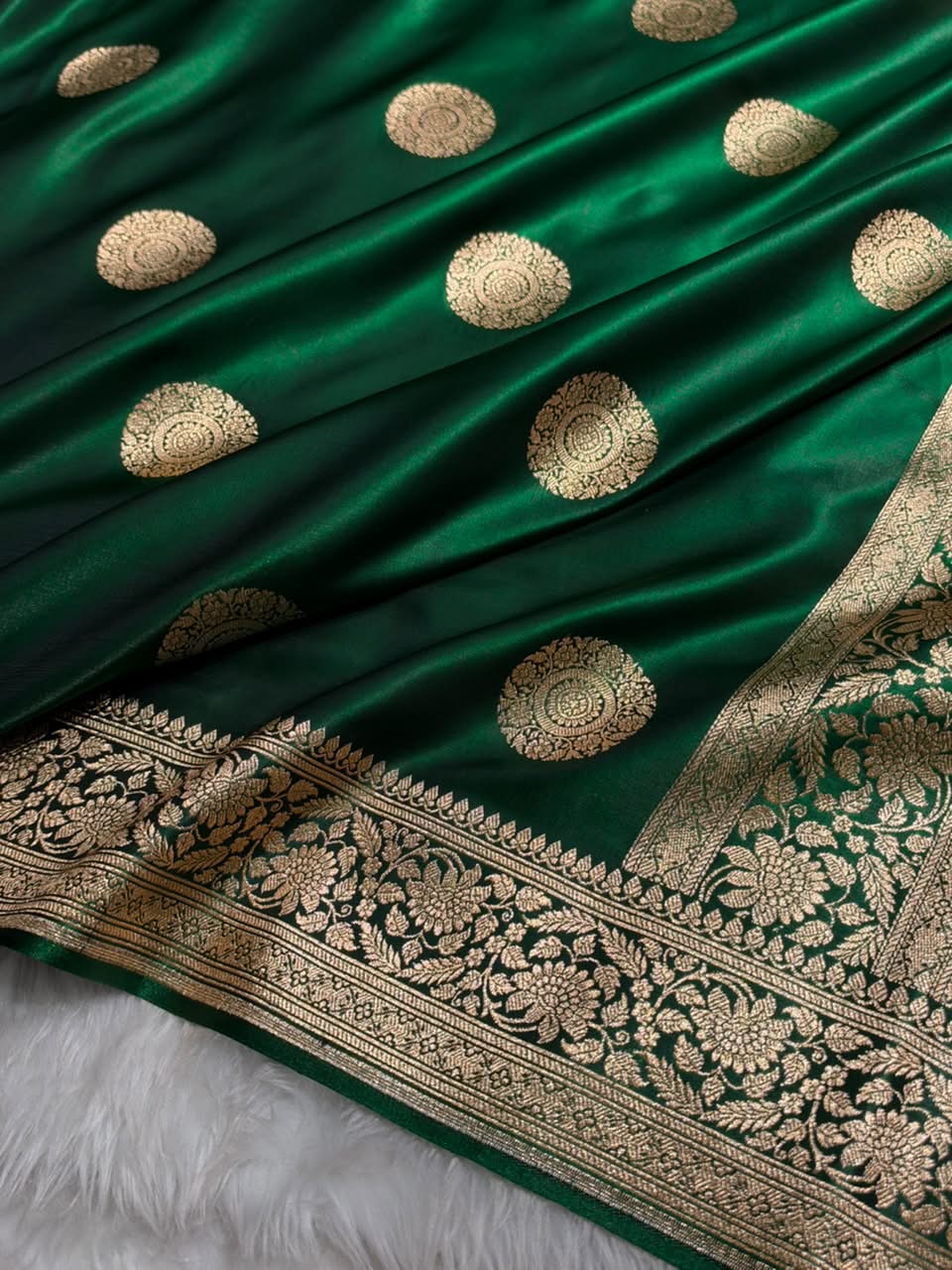 Banarasi Light Weight Satin Silk Bottle Green Shades SS67