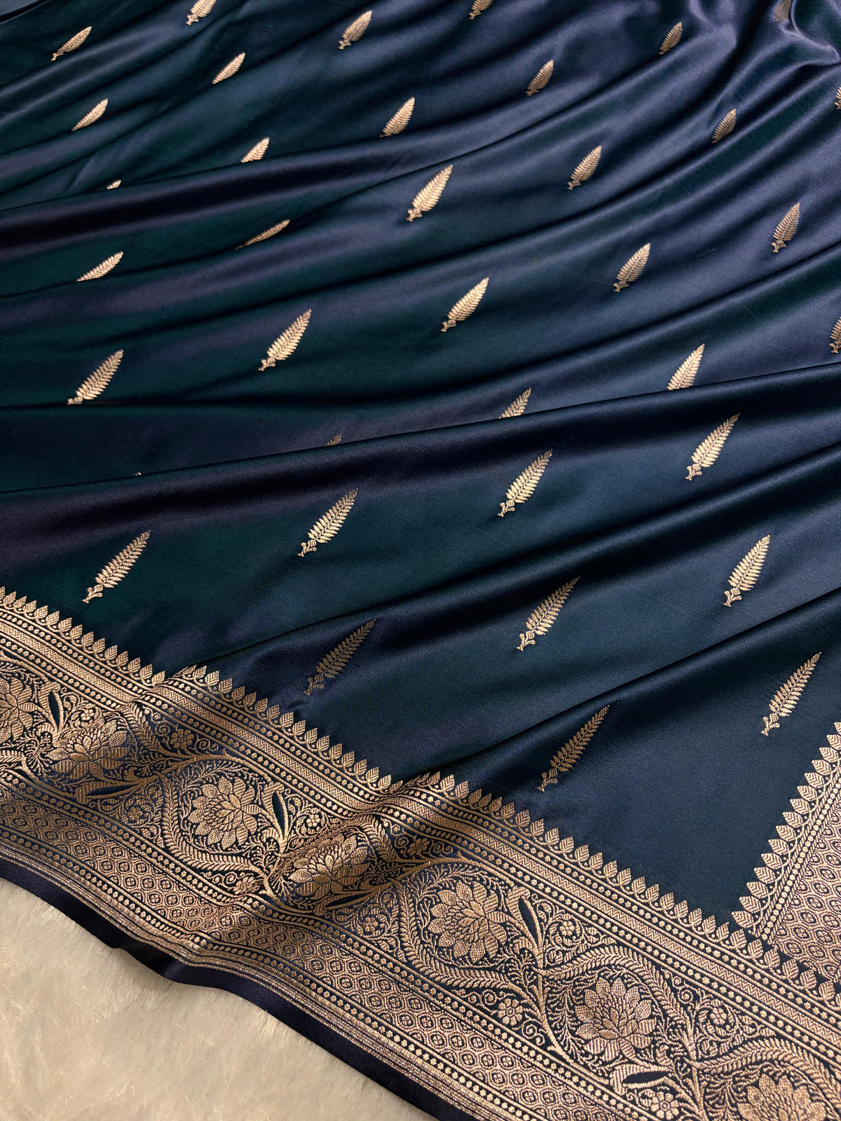 Navy Blue Saree in Floral Pattern Mashru Silk Saree MSM-143
