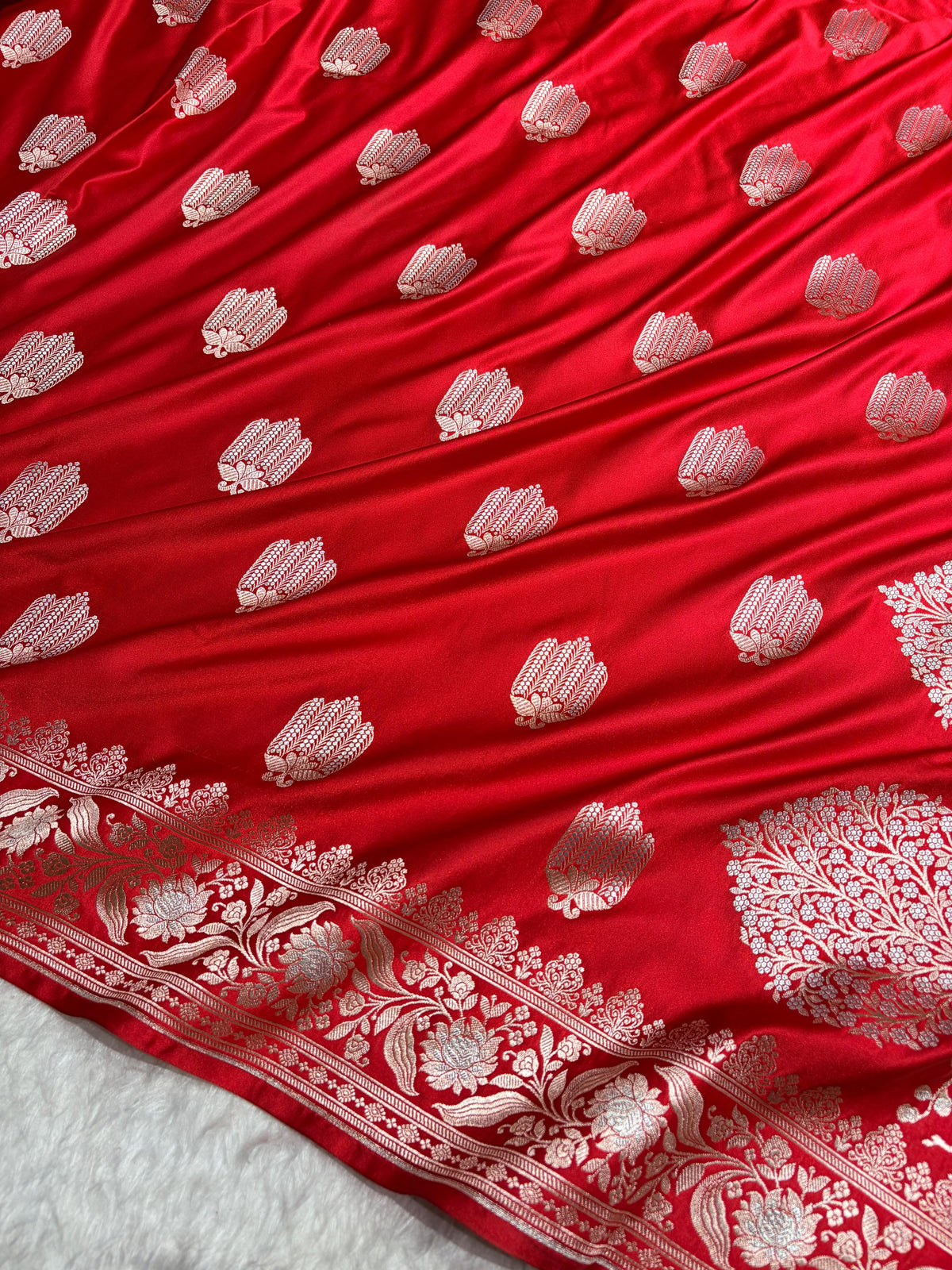 Red Shades Banarasi Boota Pattern Minakari Floral Mashru Silk Saree MSM-122