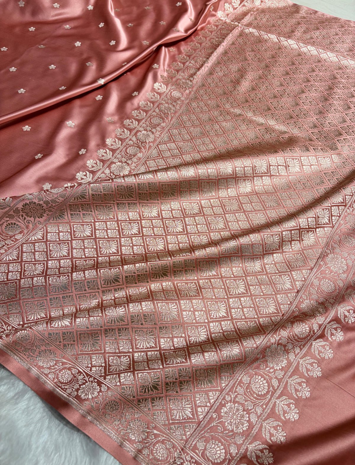 Dusty Peach Shades Banarasi Boota Pattern Floral Mashru Silk Saree MSM-149