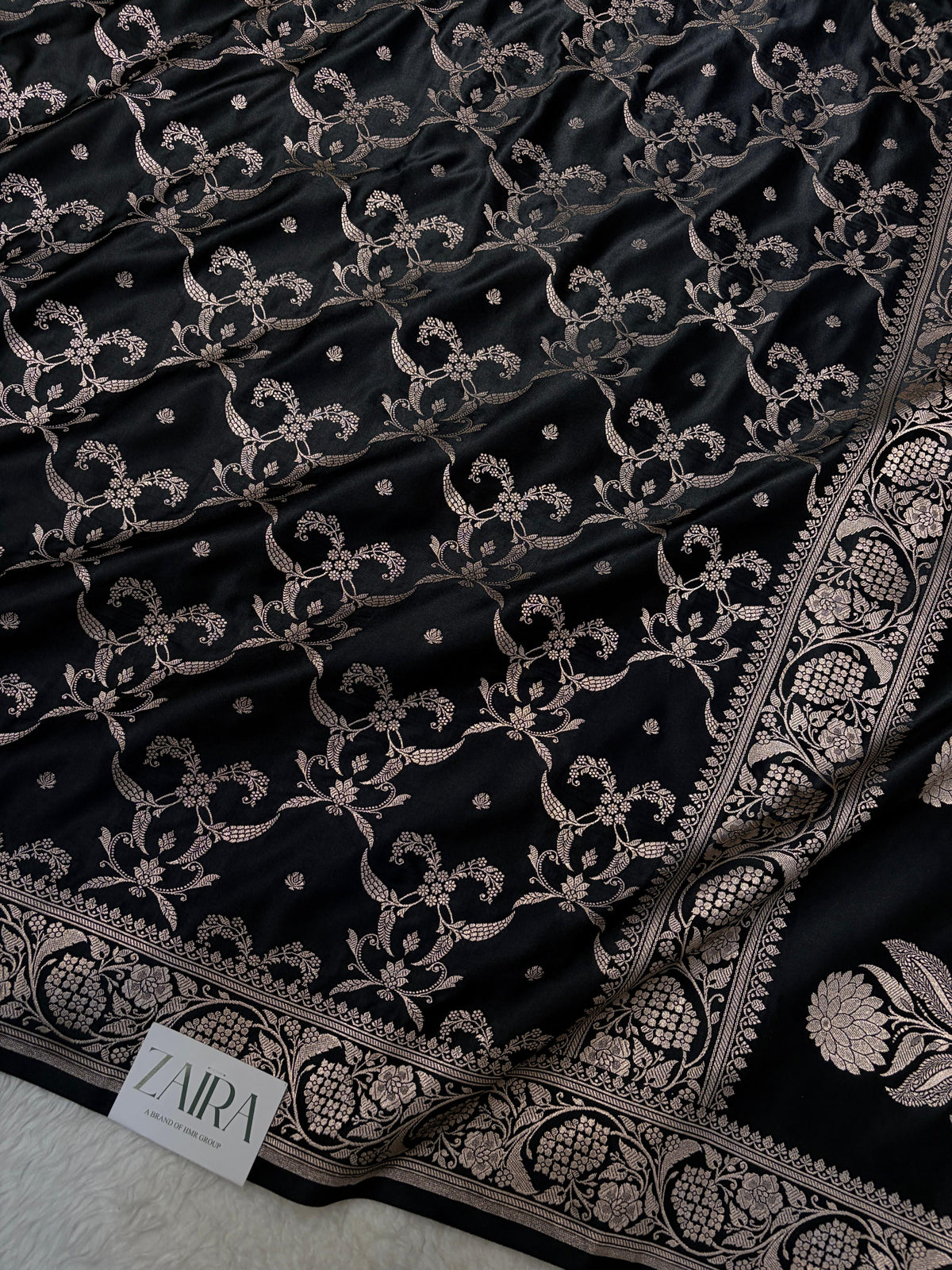 Black Shades Banarasi With Floral Jaal Pattern Mashru Silk Saree MSM-134