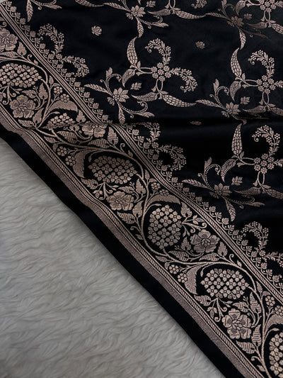 Black Shades Banarasi With Floral Jaal Pattern Mashru Silk Saree MSM-134