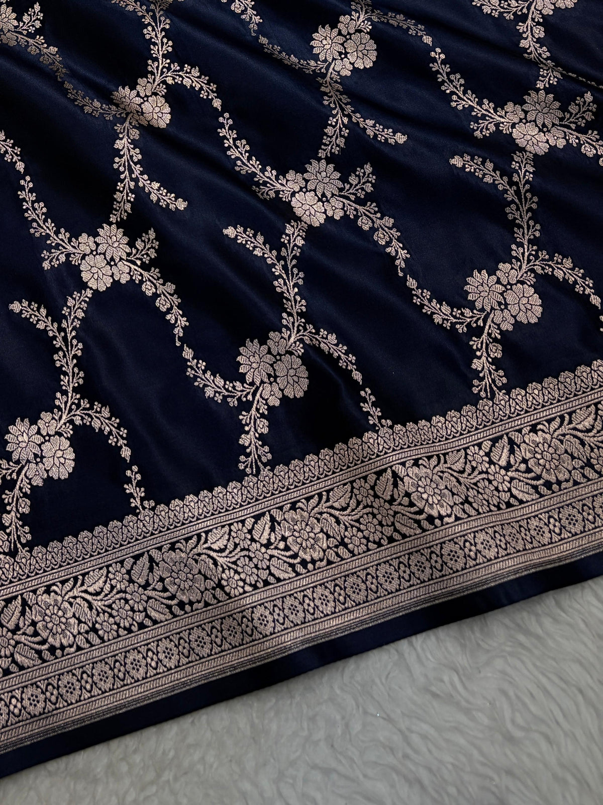 Navy Blue Shades Banarasi With Floral Border Mashru Silk Saree MSM-127