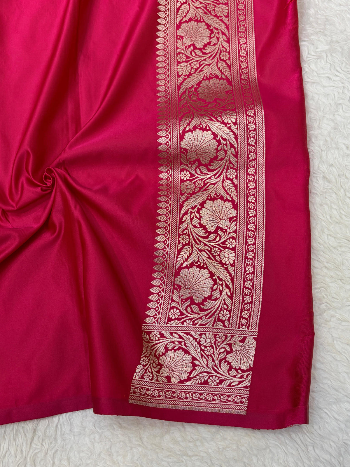 Pink Shades Banarasi Boota Pattern Floral Mashru Silk Saree MSM-150