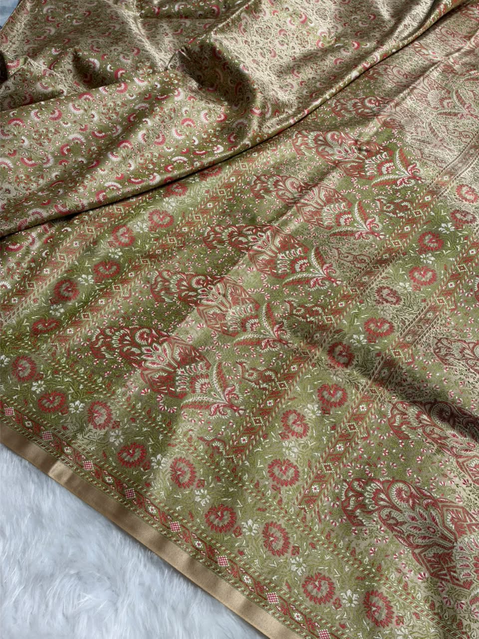 Beige Jamawar Tanchoi Katan Silk Saree SKTM-28