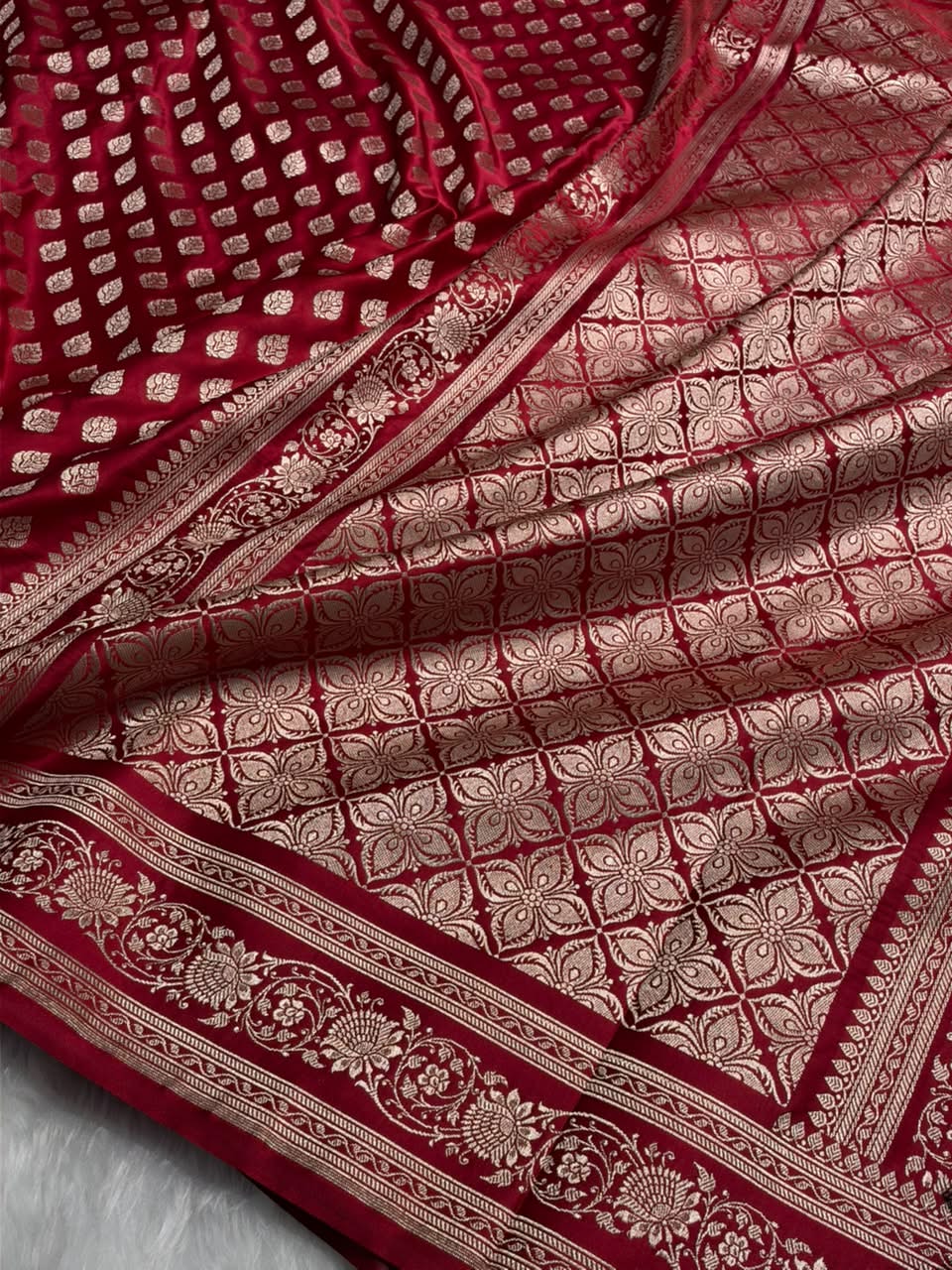 Red Shades Banarasi Boota Pattern Floral Mashru Silk Saree MSM-151
