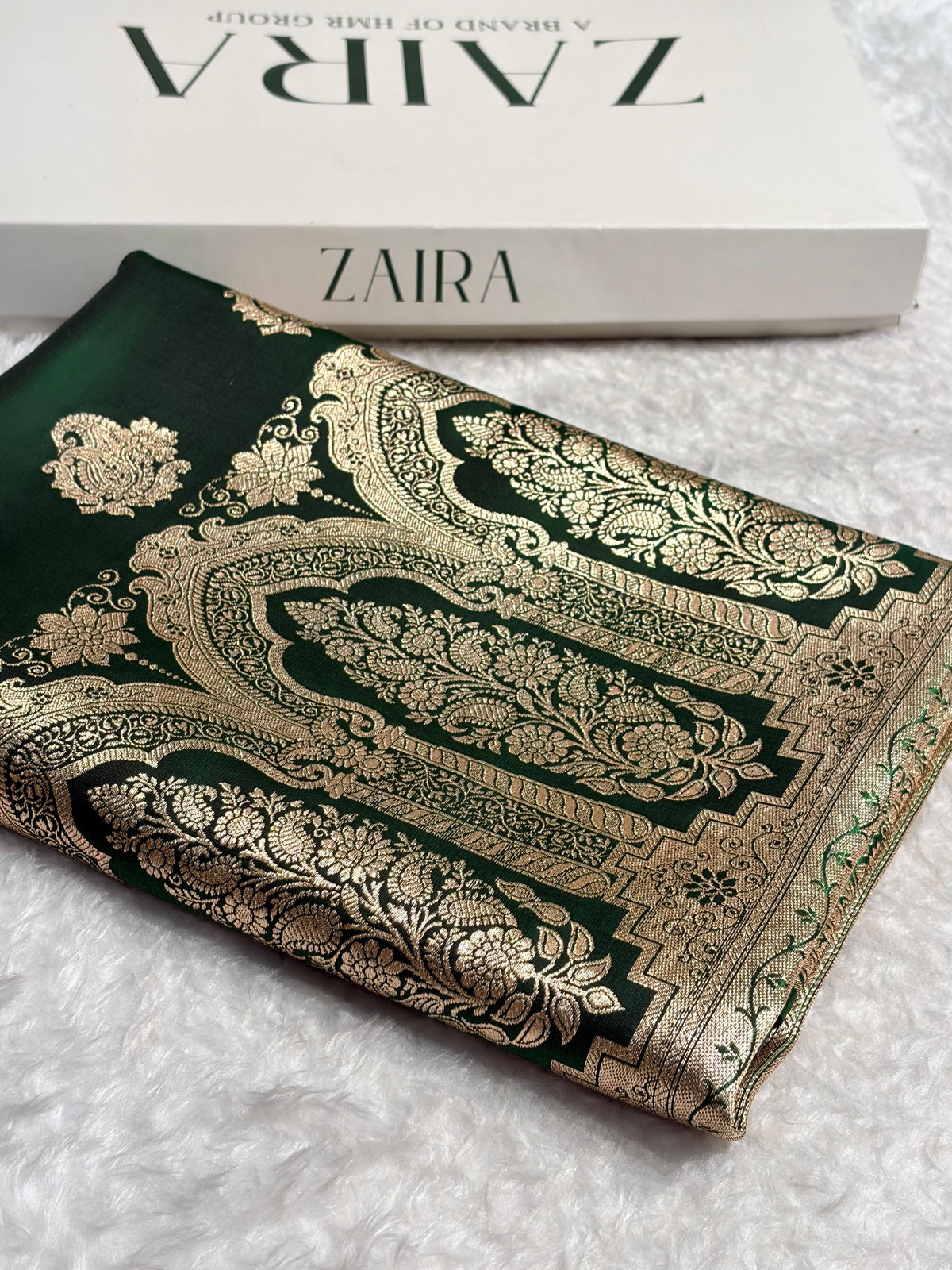 Banarasi Light Weight Satin Silk Bottle Green SS71