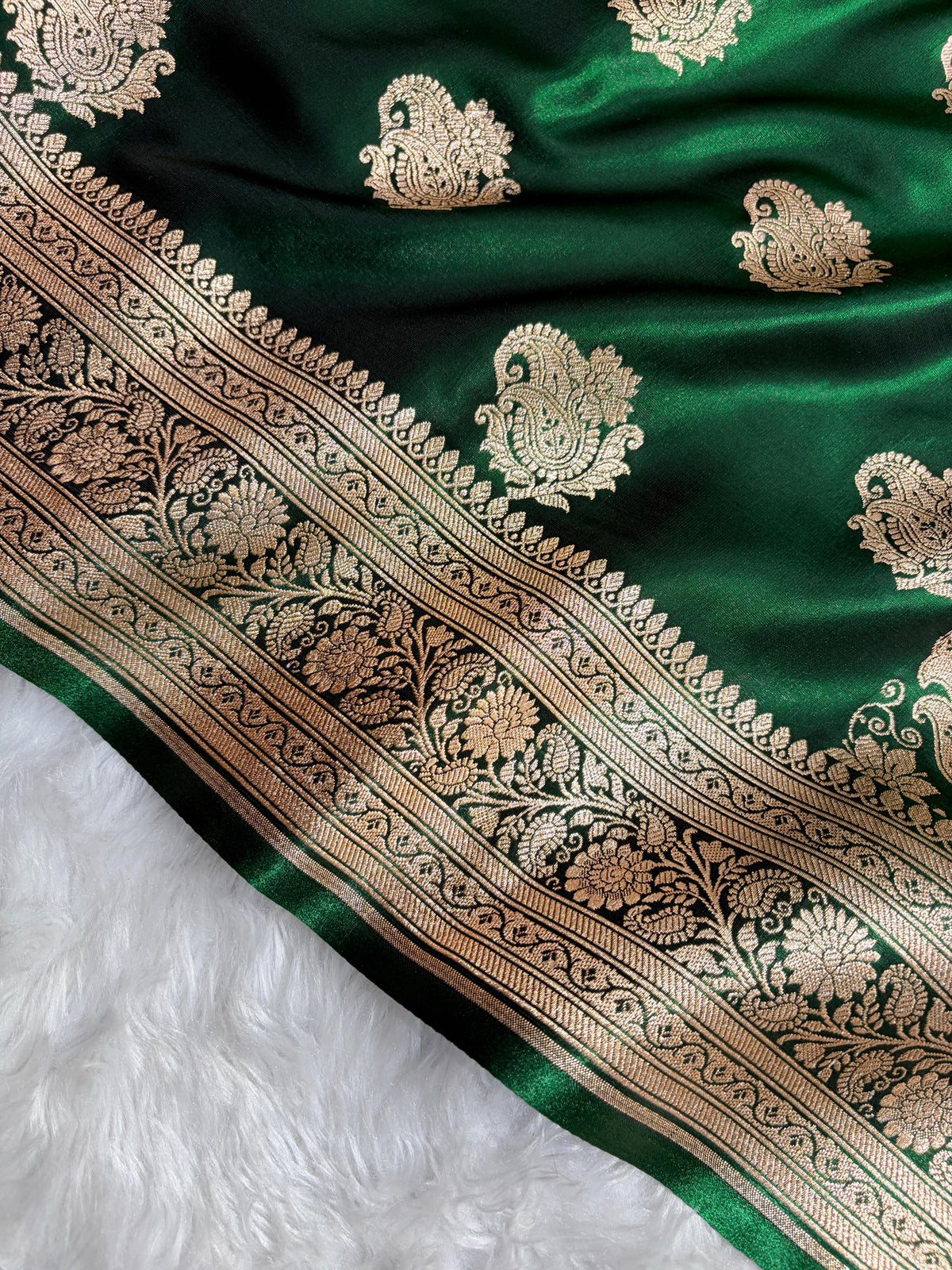 Banarasi Light Weight Satin Silk Bottle Green SS71