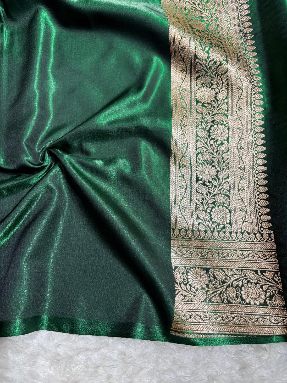 Banarasi Light Weight Satin Silk Bottle Green SS71