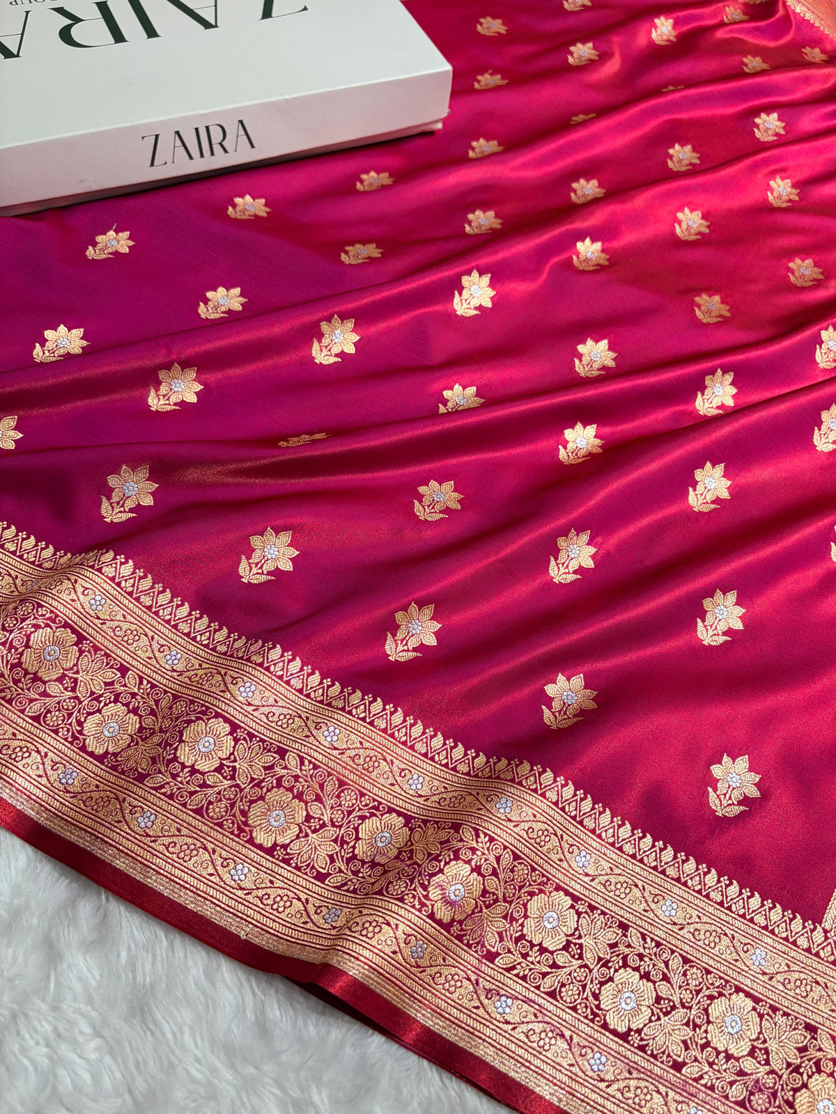 Magenta Pink Shades Minakari Boota Pattern Banarasi Satin Silk Saree SS44