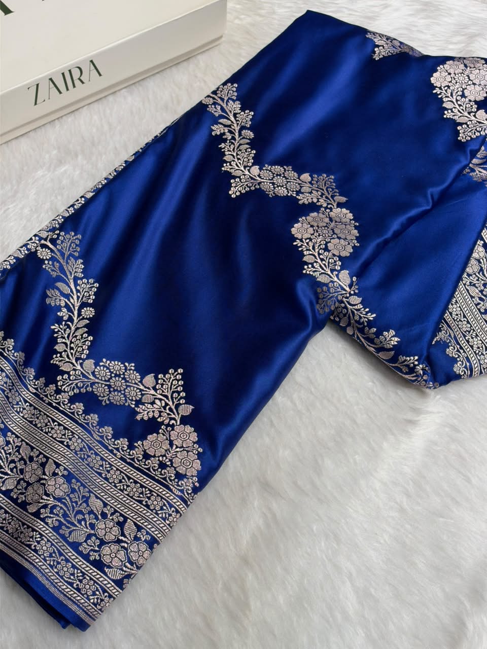 Banarasi Cross pattern in Royal Blue Shades Mashru silk saree MCS116