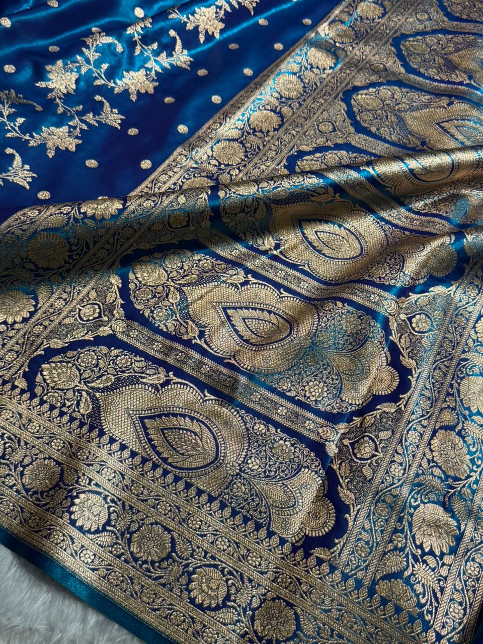 Peacock Banarasi Satin Silk Saree with Gold Floral Booti SS65