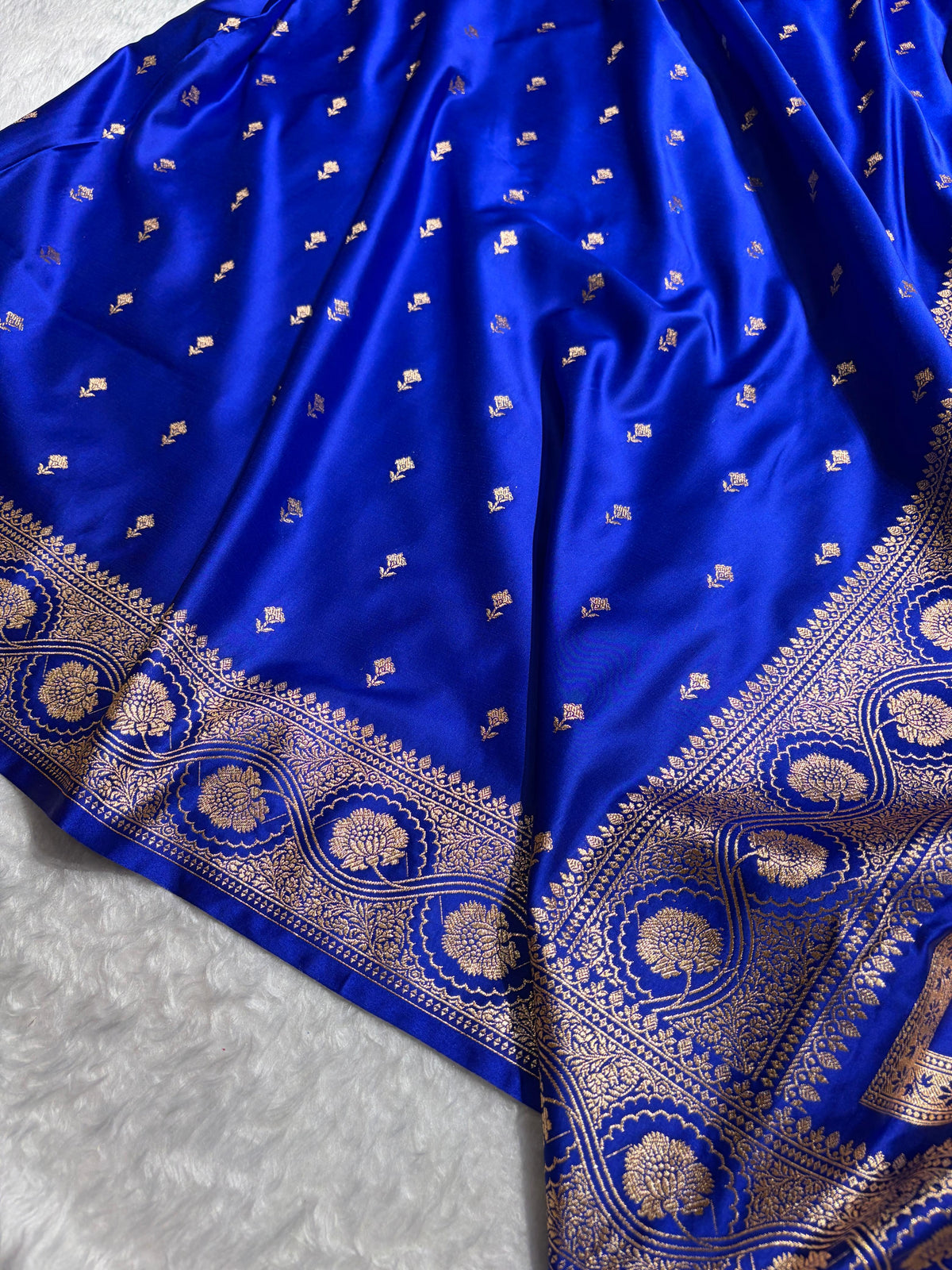 Banarasi Royal Blue  Booti Pattern Satin Katan Silk Saree SK54