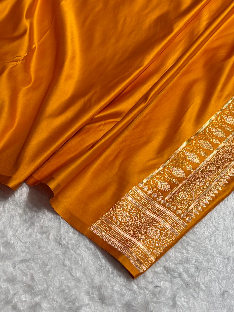 Mustard Banarasi Satin Katan Saree Floral Booti Pattern SK154