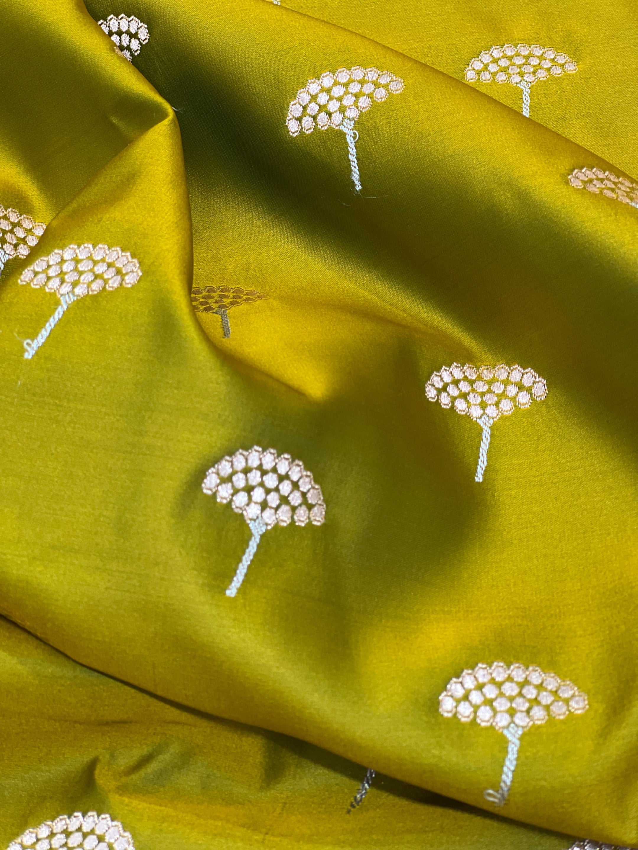 Mashru Katan Silk Saree in Mehendi Shades.