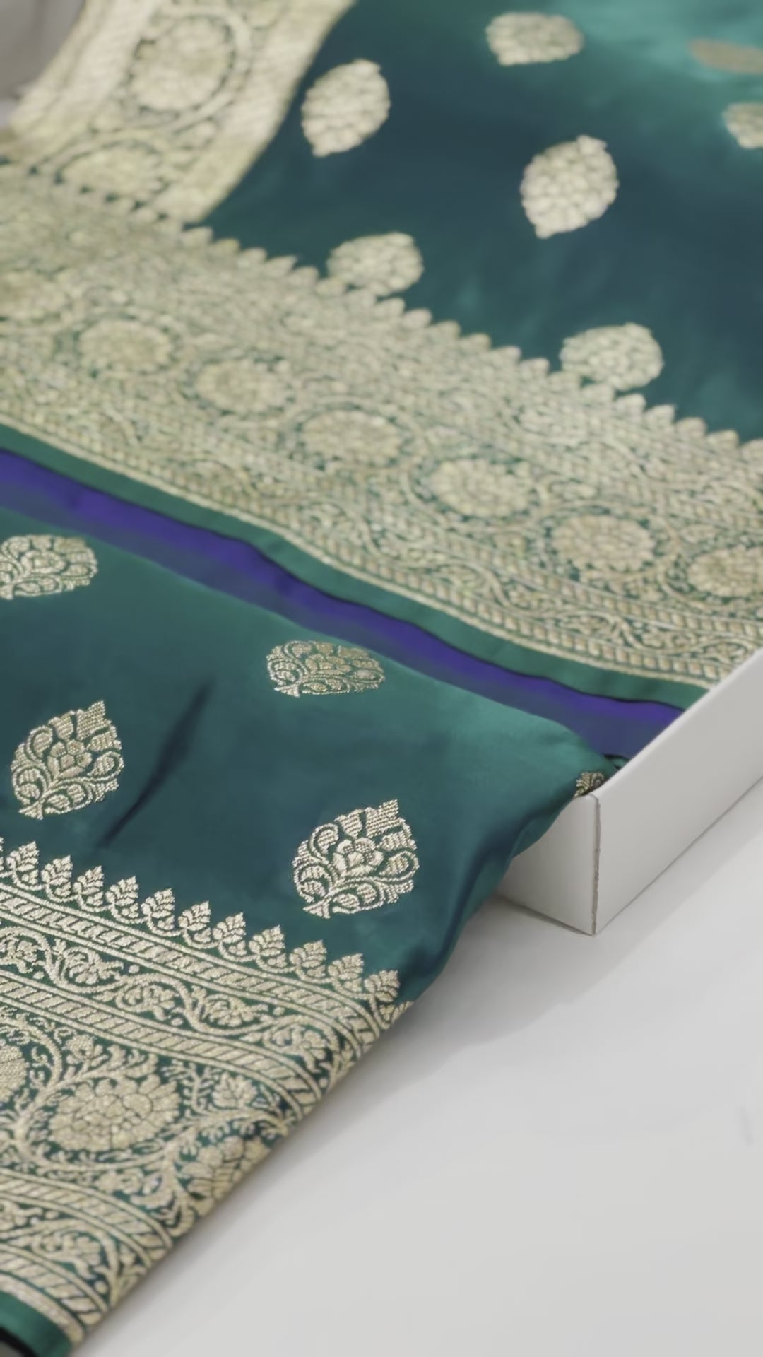 Boota Katan Silk Saree In Peacock Green Shades